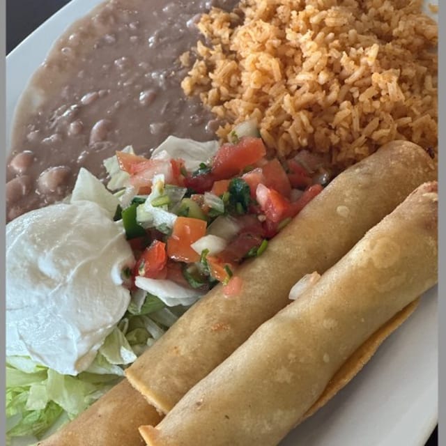 Chicken Flautas.