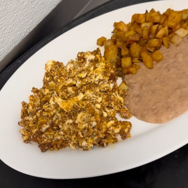 Chorizo Con Huevos.